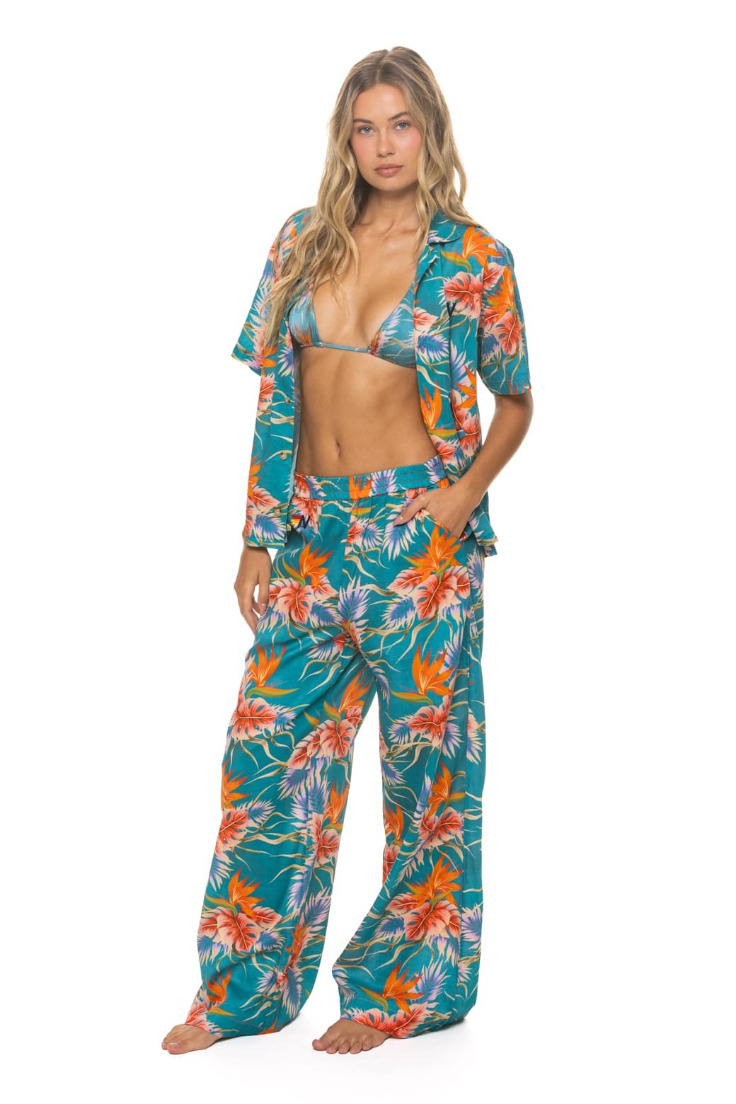 Alternative view of WOMEN'S COTTON LUXE POPLIN WIDE LEG PANT - BLUE // HAWAII