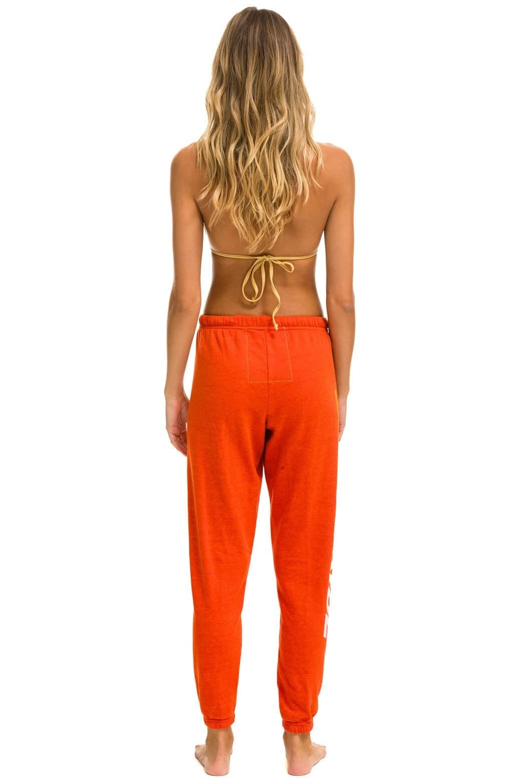 RIDE LOGO WHITE SWEATPANTS - ORANGE - Image 3